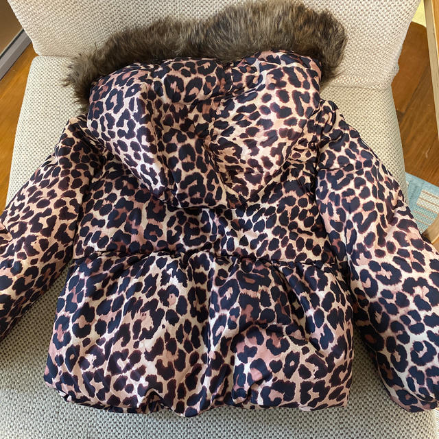 GAP Kids(ギャップキッズ)のGAP ヒョウ柄ジャンパー　110  キッズ/ベビー/マタニティのキッズ服女の子用(90cm~)(ジャケット/上着)の商品写真