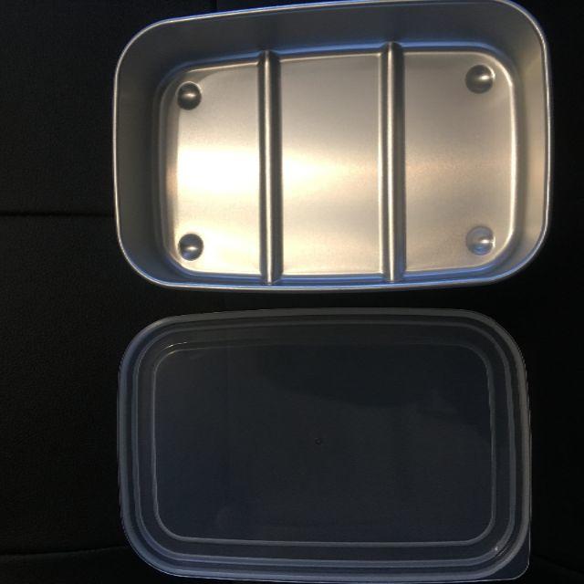 Panasonic(パナソニック)のPanasonic NR-E414GV 付属アルミタッパー アルミ缶 保存容器 インテリア/住まい/日用品のキッチン/食器(容器)の商品写真