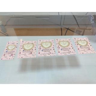 ラデュレ(LADUREE)のラデュレの試供品(サンプル/トライアルキット)