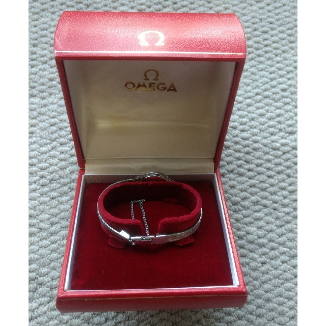 OMEGA(オメガ)のヴィンテージOMEGA Geneve 手巻き 専用ケース付き レディースのファッション小物(腕時計)の商品写真