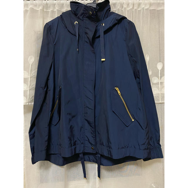 ZARA(ザラ)の◆新品美品◆☆ZARA Basic ザラベーシック☆ ミリタリーフード レディースのジャケット/アウター(ナイロンジャケット)の商品写真