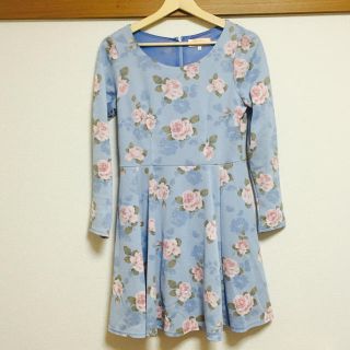 ミニマム(MINIMUM)の【美品】ミニマム♡花柄ワンピース(ミニワンピース)