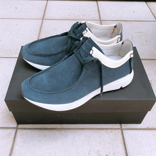 Be Positive(ビーポジティブ)のBePositive WALLABE RUN SUEDE メンズの靴/シューズ(スニーカー)の商品写真