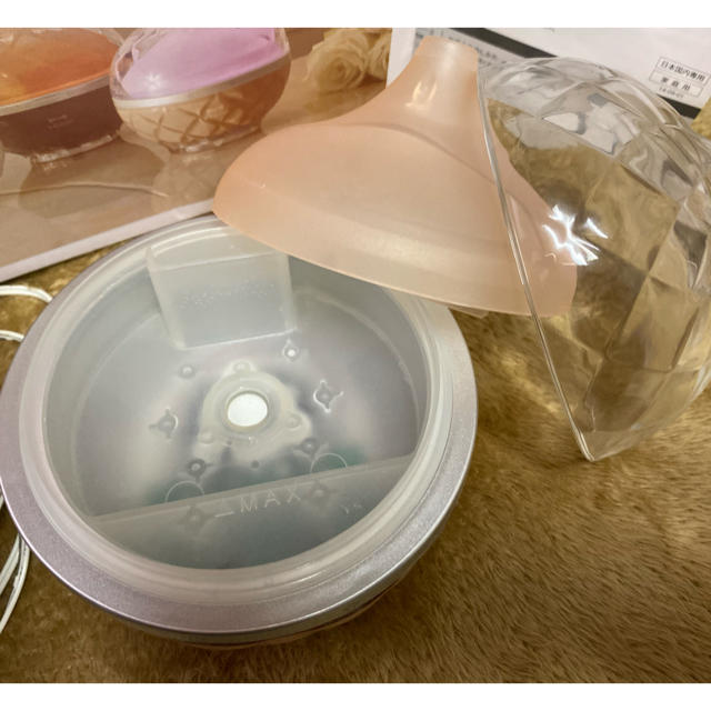 【美品】ブルーノ アロマモイスチャー (加湿器) BOE020 ピンク コスメ/美容のリラクゼーション(アロマディフューザー)の商品写真