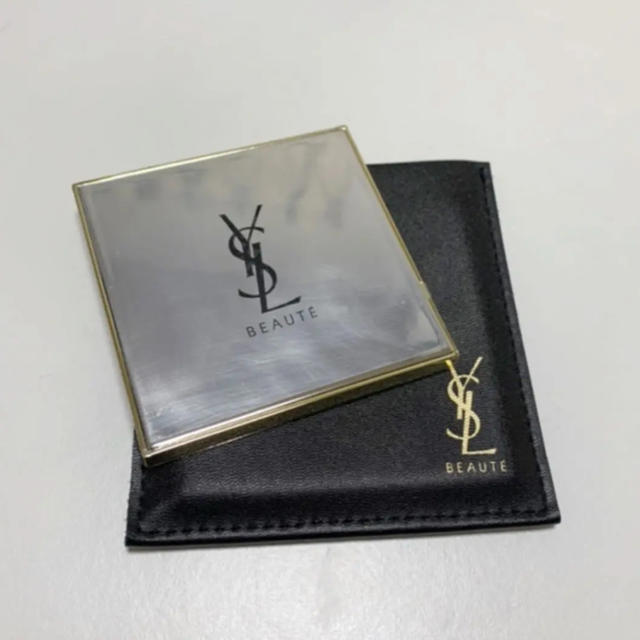 Yves Saint Laurent Beaute(イヴサンローランボーテ)のイヴ・サンローラン　ミラー レディースのファッション小物(ミラー)の商品写真