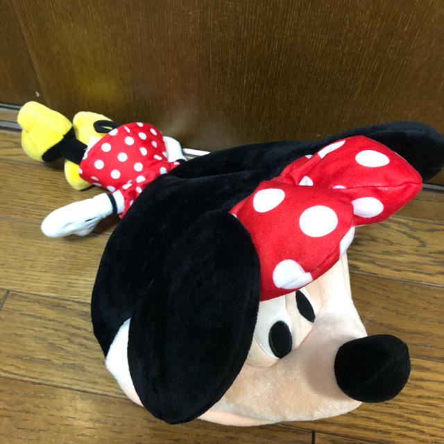 Disney(ディズニー)のミニー　帽子　Disney エンタメ/ホビーのおもちゃ/ぬいぐるみ(キャラクターグッズ)の商品写真