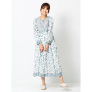 ミルクフェド(MILKFED.)の✨値下げ交渉あり✨FLOWER PRINT DRESS💙(ロングワンピース/マキシワンピース)