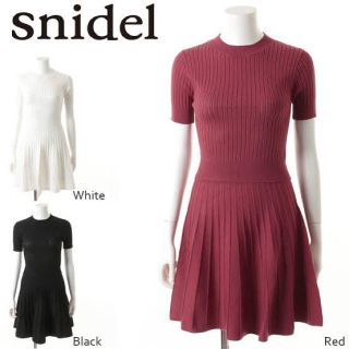 スナイデル(SNIDEL)のsnidel プリーツニットセットアップ(セット/コーデ)