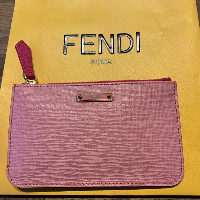 FENDI(フェンディ)の【値下げ】フェンディ　コインケース　FENDI レディースのファッション小物(コインケース)の商品写真