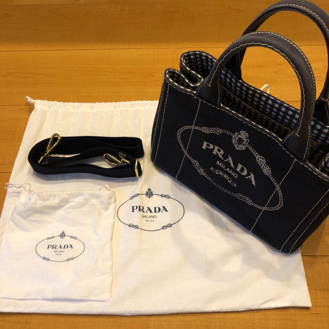 PRADA カナパ ハンドバッグ　値下げしました