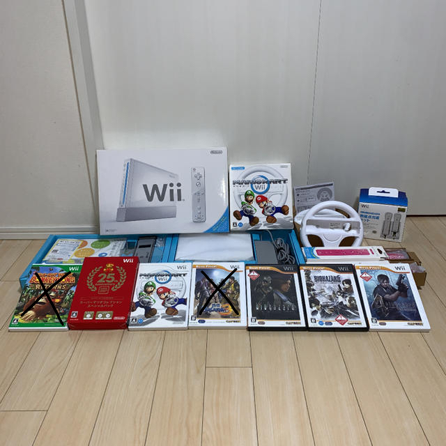 【動作確認済】Wii 任天堂 本体 ソフト7本 Wiiハンドル ワイヤレス充電