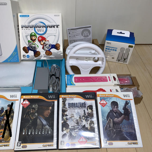 【動作確認済】Wii 任天堂 本体 ソフト7本 Wiiハンドル ワイヤレス充電 3