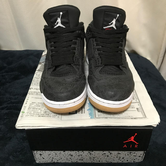 NIKE(ナイキ)のNIKE AIR JORDAN 4 BLACK GUM メンズの靴/シューズ(スニーカー)の商品写真