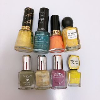 レブロン(REVLON)のネイル　マニキュア　セット　８本　新品(マニキュア)