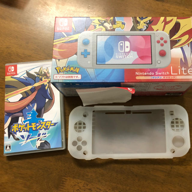 Nintendo Switch - 【新品】ニンテンドースイッチライト ザシアン