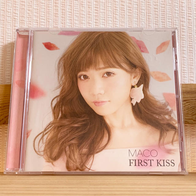 FIRST KISS エンタメ/ホビーのCD(ポップス/ロック(邦楽))の商品写真