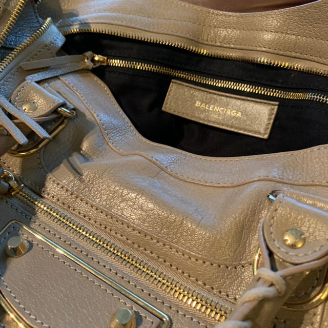 BALENCIAGA BAG(バレンシアガバッグ)の【backlover様専用】バレンシアガ　メタリックエッジシティ レディースのバッグ(ハンドバッグ)の商品写真