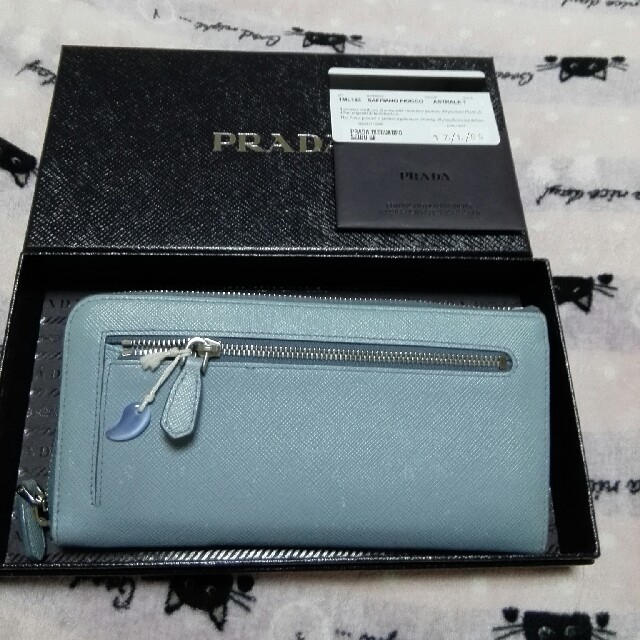 PRADA(プラダ)の値下げ！PRADA　リボン長財布 レディースのファッション小物(財布)の商品写真