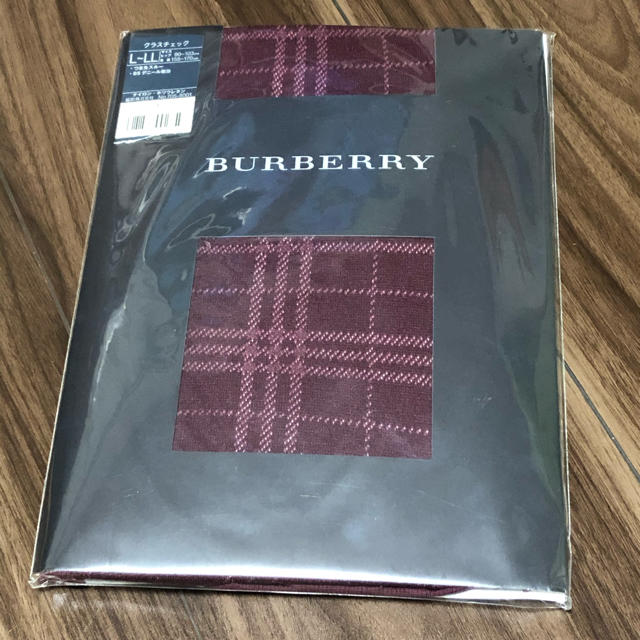 BURBERRY(バーバリー)のBurberry タイツ　新品未使用 レディースのレッグウェア(タイツ/ストッキング)の商品写真