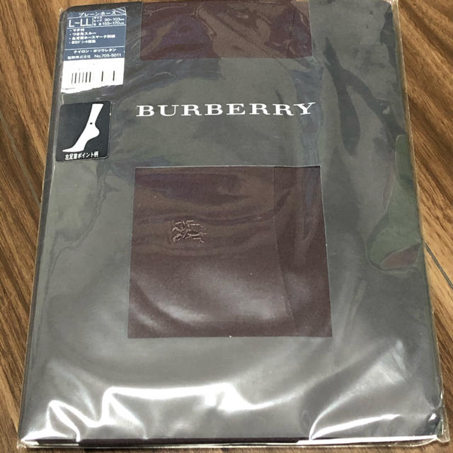 BURBERRY(バーバリー)のBurberry タイツ　新品未使用 レディースのレッグウェア(タイツ/ストッキング)の商品写真