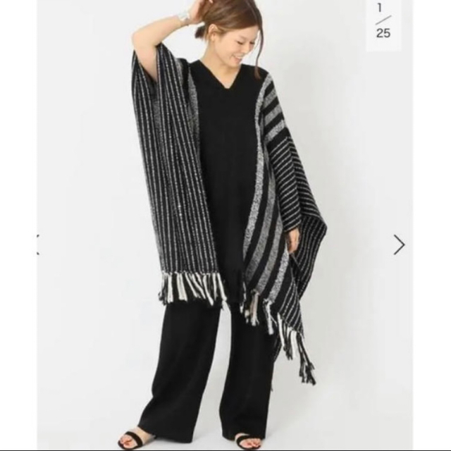 DEUXIEME CLASSE(ドゥーズィエムクラス)のDeuxieme classes *AYNI KNIT PONCHO レディースのジャケット/アウター(ポンチョ)の商品写真