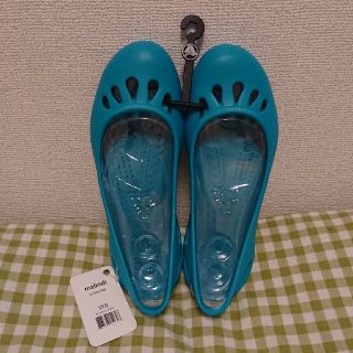 クロックス(crocs)の新品 クロックス マリンディ W8 ターコイズ(サンダル)