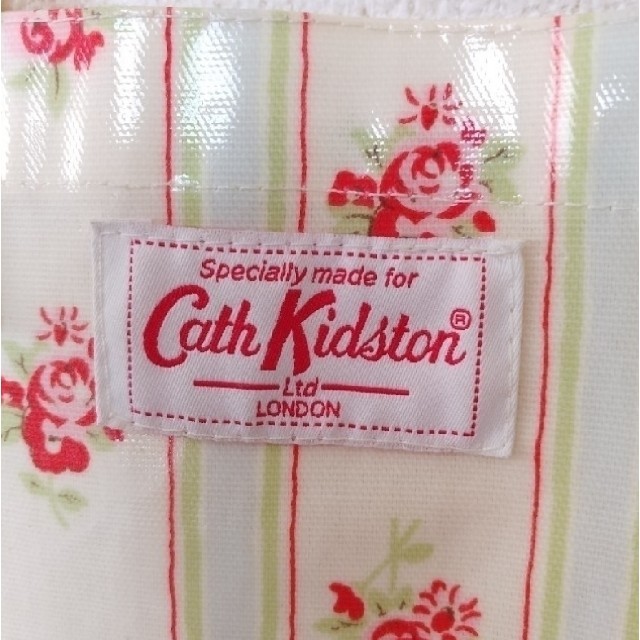 Cath Kidston(キャスキッドソン)のCath Kidstonﾌﾞｯｸﾊﾞｯｸ薔薇ボーダー希少赤タグ レディースのバッグ(トートバッグ)の商品写真