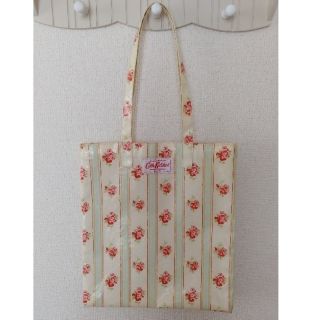 キャスキッドソン(Cath Kidston)のCath Kidstonﾌﾞｯｸﾊﾞｯｸ薔薇ボーダー希少赤タグ(トートバッグ)