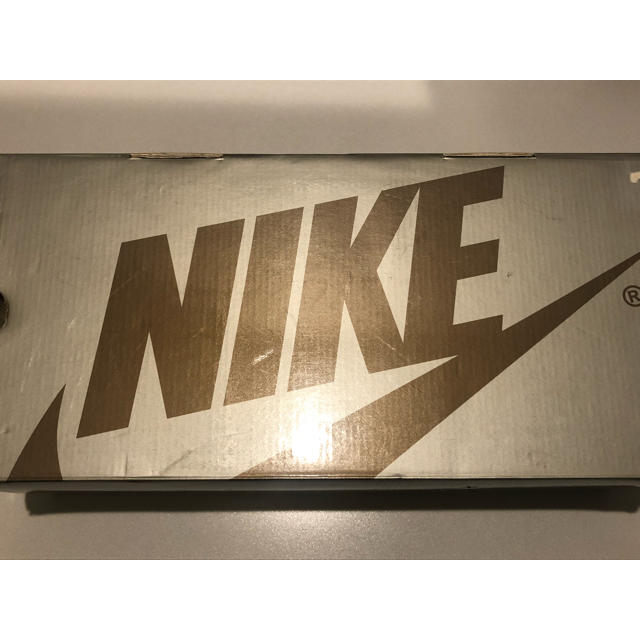 NIKE(ナイキ)の新品 カーハート dunk sb 27.5 9.5 supreme nike メンズの靴/シューズ(スニーカー)の商品写真