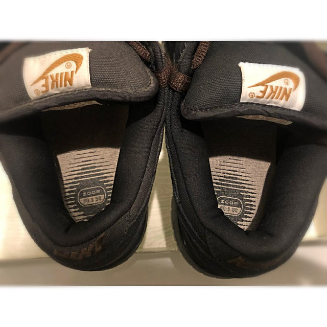 NIKE(ナイキ)の新品 カーハート dunk sb 27.5 9.5 supreme nike メンズの靴/シューズ(スニーカー)の商品写真