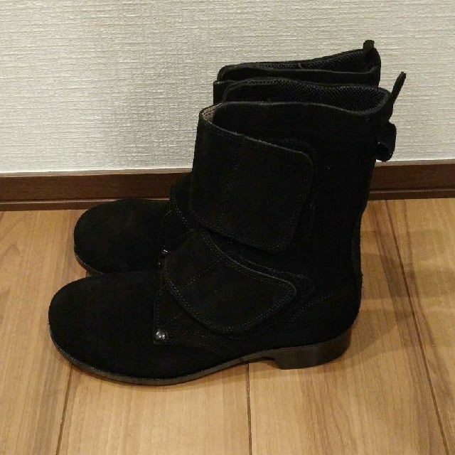 [新品]エンゼル 溶接用 安全靴 B520（長マジック）　24cm メンズの靴/シューズ(その他)の商品写真