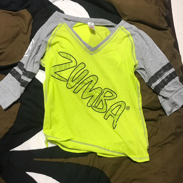 Zumba(ズンバ)のZumbaシャツ レディースのトップス(シャツ/ブラウス(長袖/七分))の商品写真