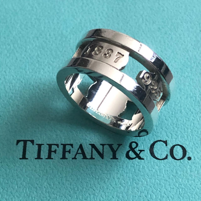 Tiffany & Co.(ティファニー)のティファニー シルバー925 エレメントリング 11号 レディースのアクセサリー(リング(指輪))の商品写真