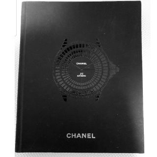 シャネル(CHANEL)のCHANEL J12 カタログ本(ファッション/美容)