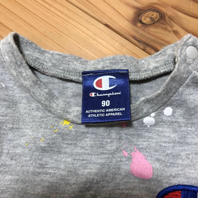 Champion(チャンピオン)のチャンピオンTシャツ　90 キッズ/ベビー/マタニティのキッズ服女の子用(90cm~)(Tシャツ/カットソー)の商品写真