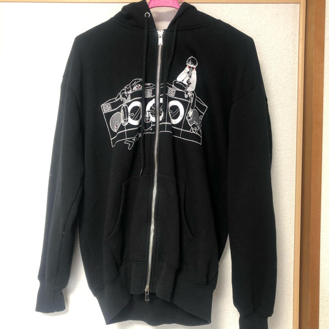 キヨ パーカー (M)の通販 by あおい's shop|ラクマ キヨ パーカー (M)の通販 by あおい's shop|ラクマ