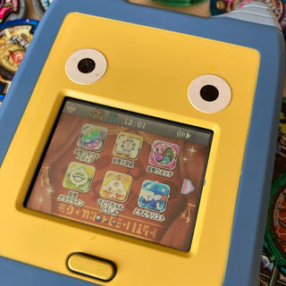 Bandai 妖怪ウォッチ メダルとゲーム機の通販 By ともちゃん S Shop バンダイならラクマ