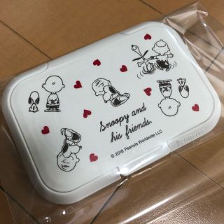 ピーナッツ(PEANUTS)の新品　スヌーピー　おしりふき　キャップ(ベビーおしりふき)