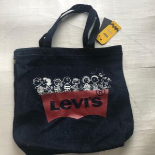 リーバイス(Levi's)のLevi’s x PEANUTS スヌーピー　バッグ　新品(トートバッグ)