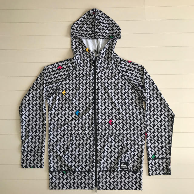 QUIKSILVER(クイックシルバー)のQuick silver クイックシルバー　ラッシュパーカー メンズの水着/浴衣(水着)の商品写真