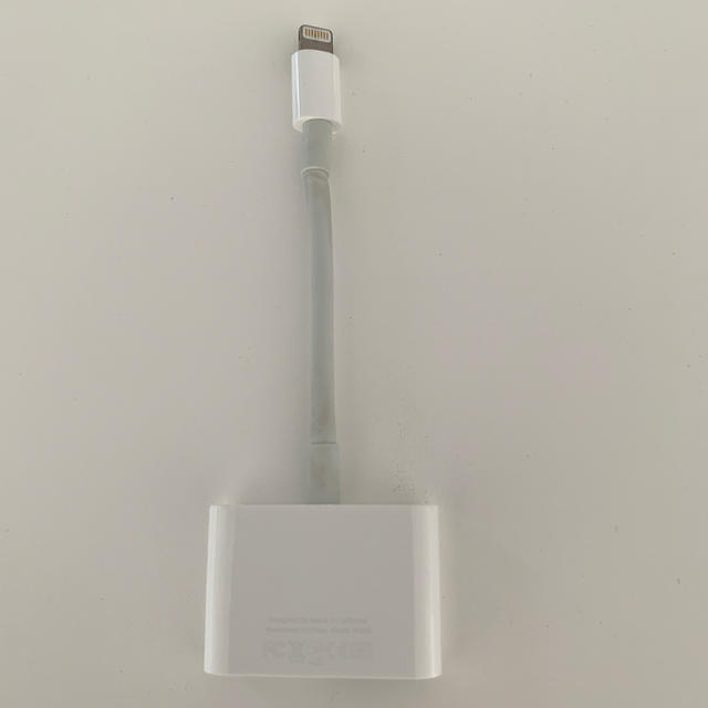 Apple(アップル)のLightning - Digital AVアダプタ　Apple純正品 スマホ/家電/カメラのテレビ/映像機器(映像用ケーブル)の商品写真