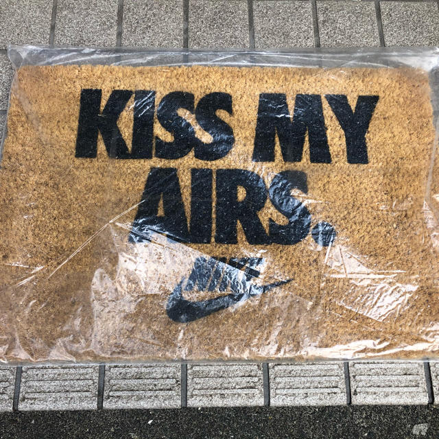 NIKE×OVERKILL KISS MY AIRS DOORMAT