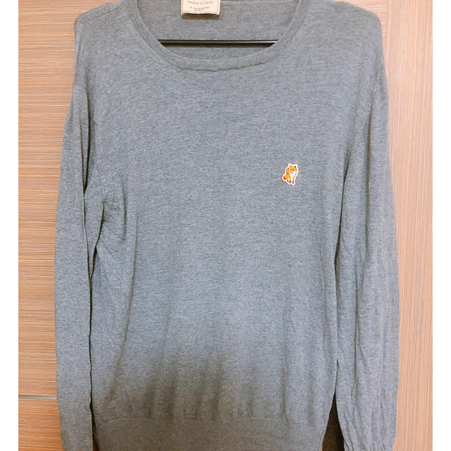 MAISON KITSUNE'(メゾンキツネ)のメゾンキツネ  ニット　セーター　グレー メンズのトップス(ニット/セーター)の商品写真