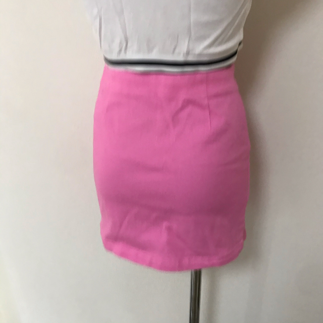FOREVER 21(フォーエバートゥエンティーワン)のスカート レディースのスカート(ミニスカート)の商品写真