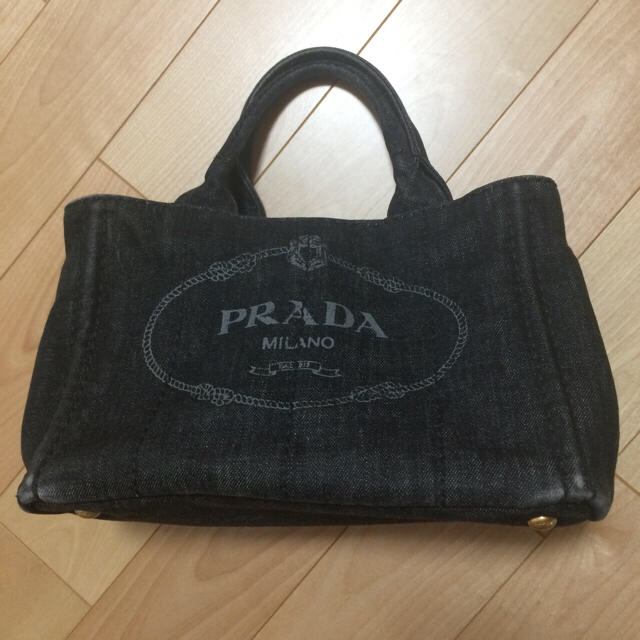 PRADA(プラダ)のannamama様 レディースのバッグ(ハンドバッグ)の商品写真