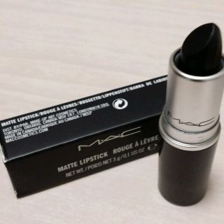 マック(MAC)の【新品】M.A.C 黒リップ(口紅)