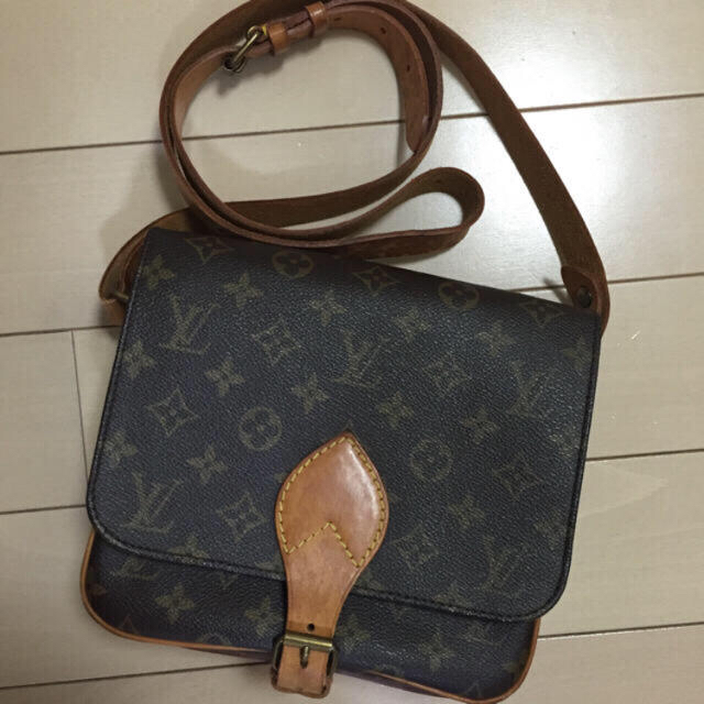 ⭐️未使用⭐️ LOUIS VUITTON カルトシエール ショルダーバッグ