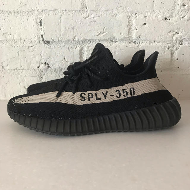 【国内正規】ADIDAS YEEZY BOOST 350 V2 OREO