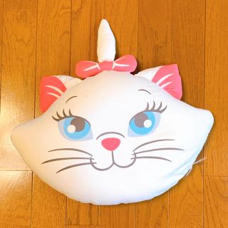 Disney マリーちゃん ビーズクッションの通販 By あか S Shop ディズニーならラクマ Disney マリーちゃん ビーズクッションの通販 By あか S Shop ディズニーならラクマ