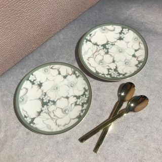 ティファニー(Tiffany & Co.)のNARUMI デザート小皿、スプーン　2セット(食器)